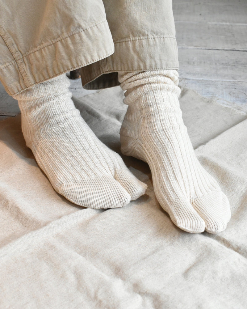 Tabi Work Loose Socks 64