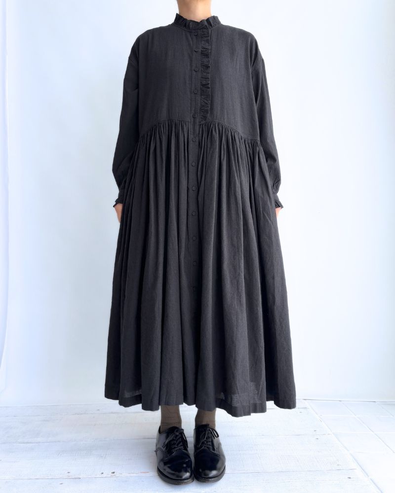 FRILL COLLAR SHIRT DRESS WITH RAJASTHAN GATHER Black