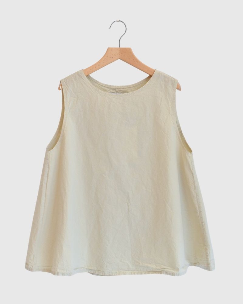 シュリンクノースリーブトップス Beige