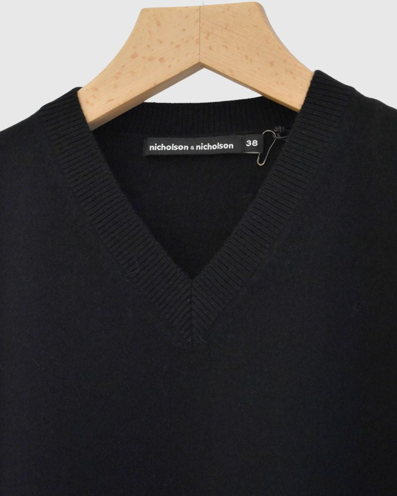 GINNY Vネックニットプルオーバー Black