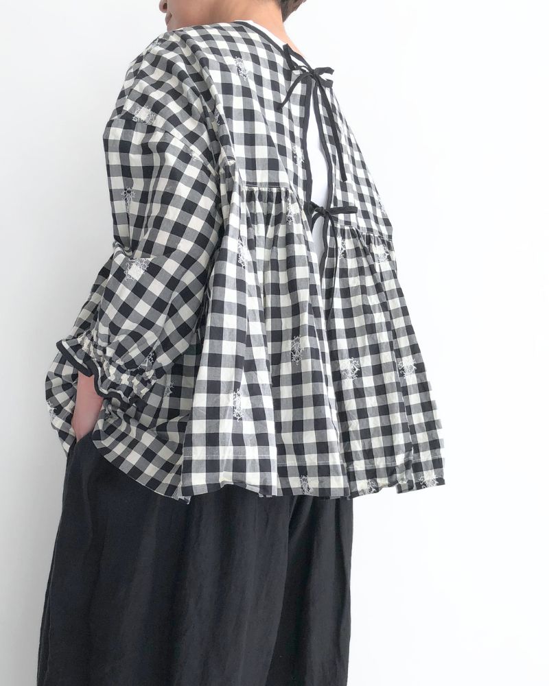 【予約】S/S G1171 ORIGINAL EMBROIDERY LACE GINGHAM GATHER BLOUSE（3月中旬 – 3月末）