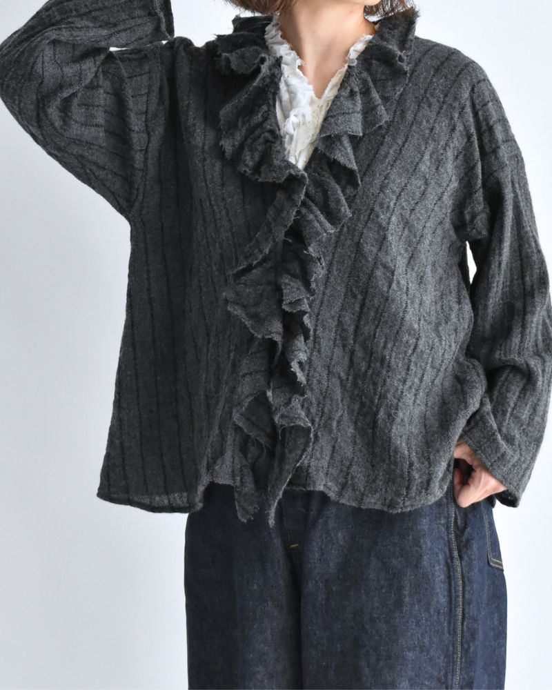 ウールストライプ フリルトリムブラウス Gray