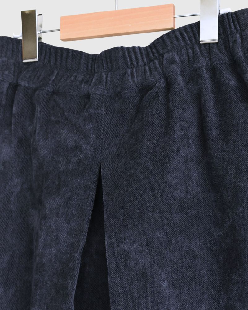 タックデザインスカート'YELL' Navy