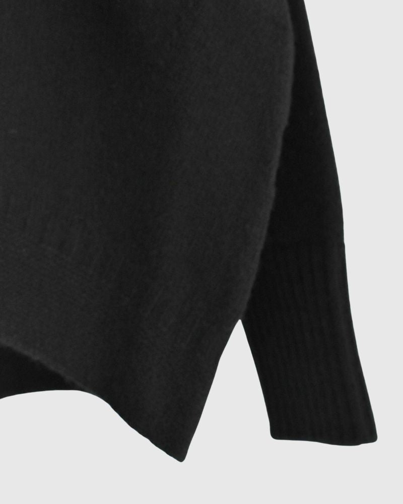 AURA Vネックニットプルオーバー Black