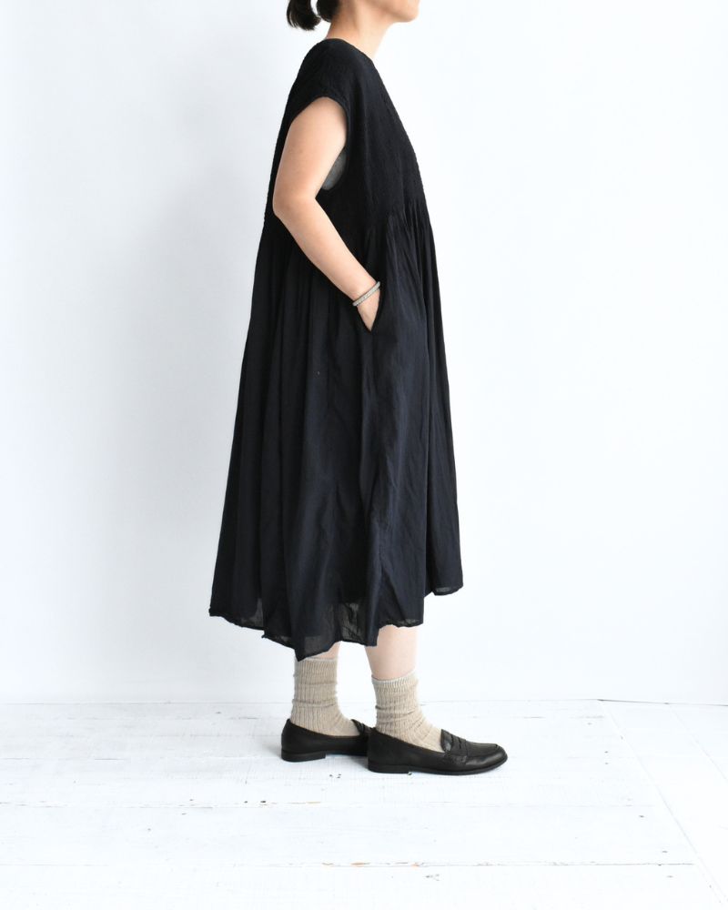 CREW-NECK F/SL DRESS WITH PINTUCK Marine