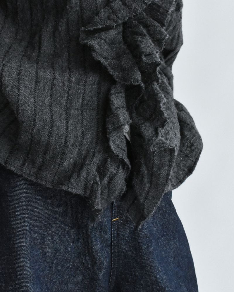 ウールストライプ フリルトリムブラウス Gray