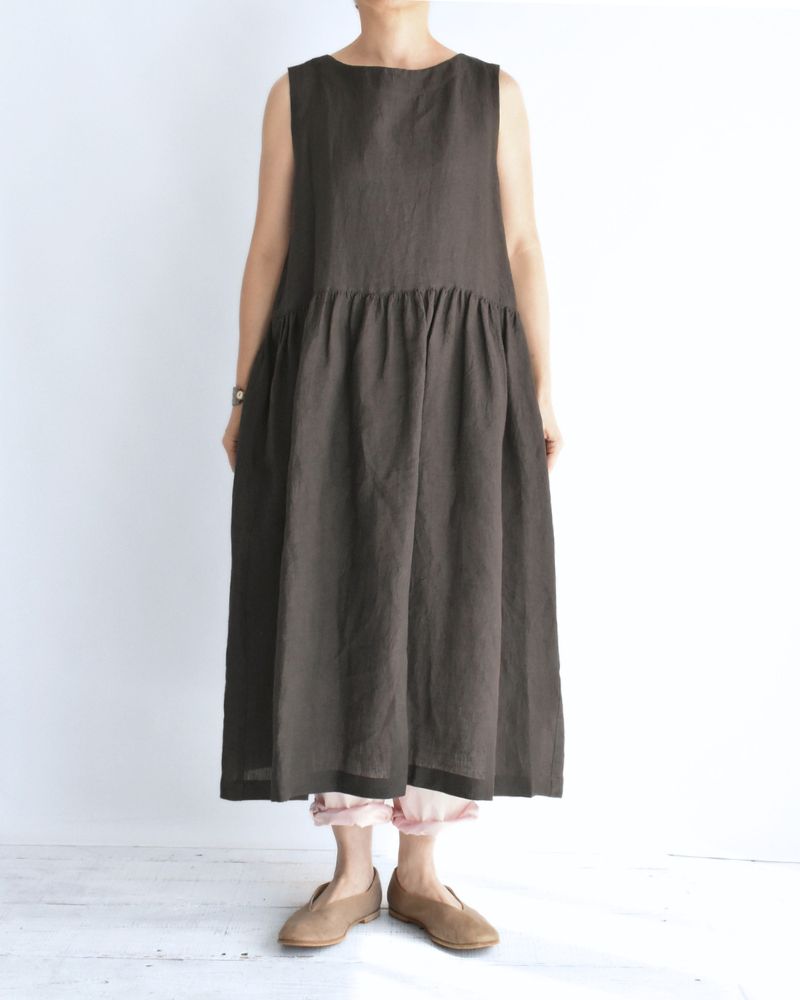 ノースリーブギャザードレス（LINEN） Brown