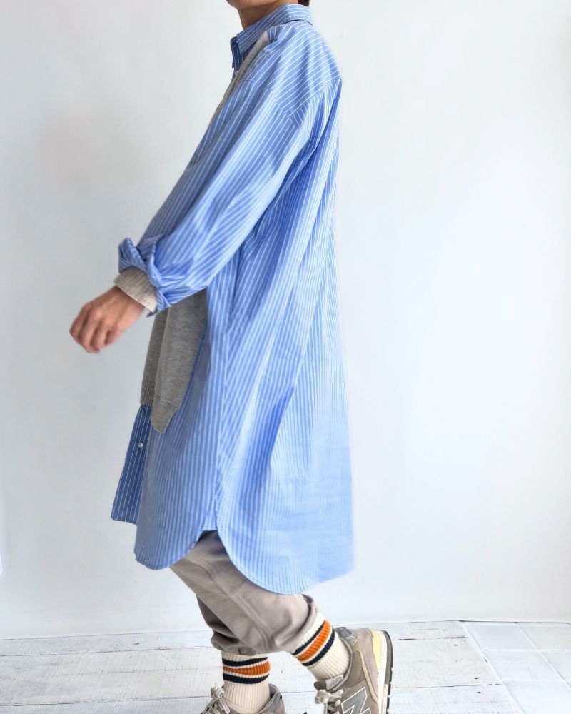 ニットベスト重ね着風ストライプシャツワンピース 'APOLU' Saxe