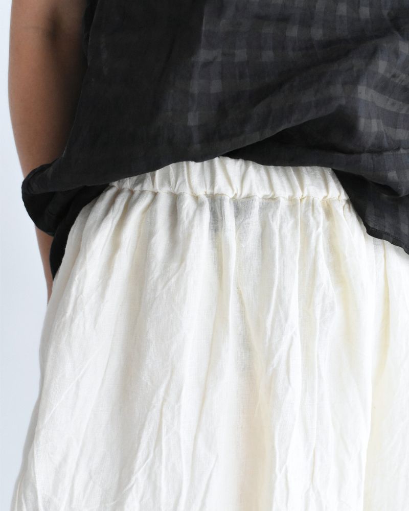 ワイドコクーン ギャザーパンツ（LINEN） OffWhite