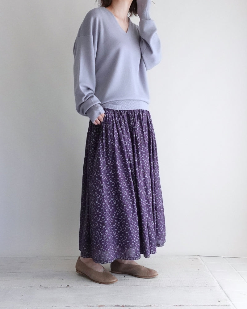 ディープVネックセーター Gray
