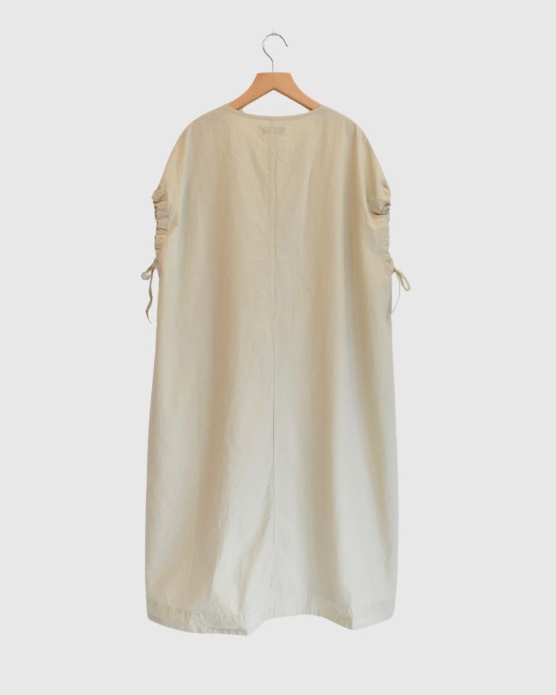 シュリンクワンピース Beige