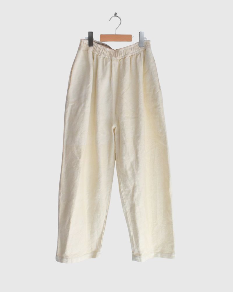 手織りウォッシュドツイル ルーズテーパードパンツ OffWhite