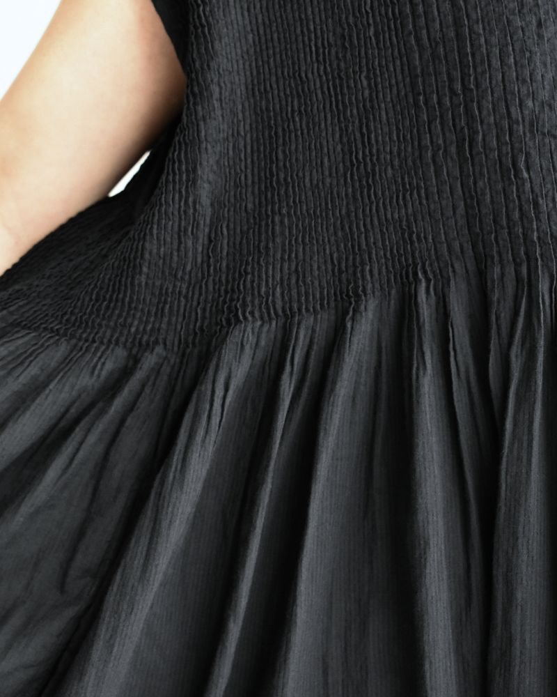 CREW-NECK F/SL DRESS WITH PINTUCK Marine