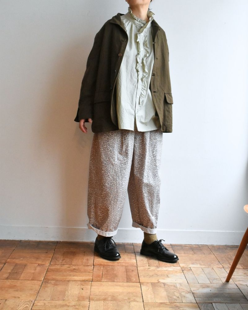 【予約】 F/W LA 529 オーディナリーフリルブラウス（10月末 - 11月初旬）