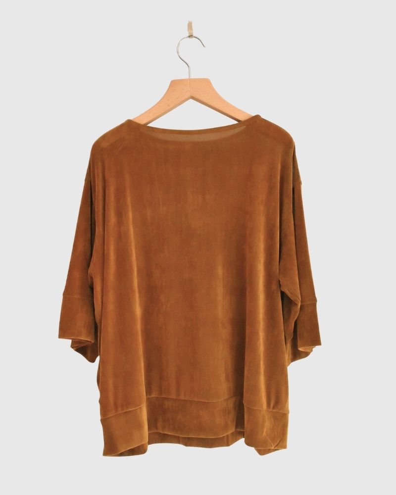 TULLE FLOCKY プルオーバー Camel