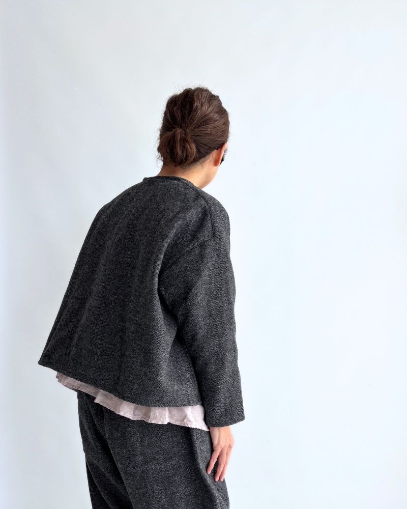 ツイードクワイエットフリルブラウス Black