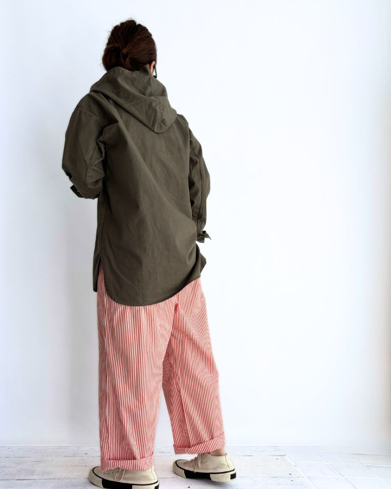 COTTON HERRINGBONE WASH HOODED PULLOVER SHIRT KhakiHerringbone