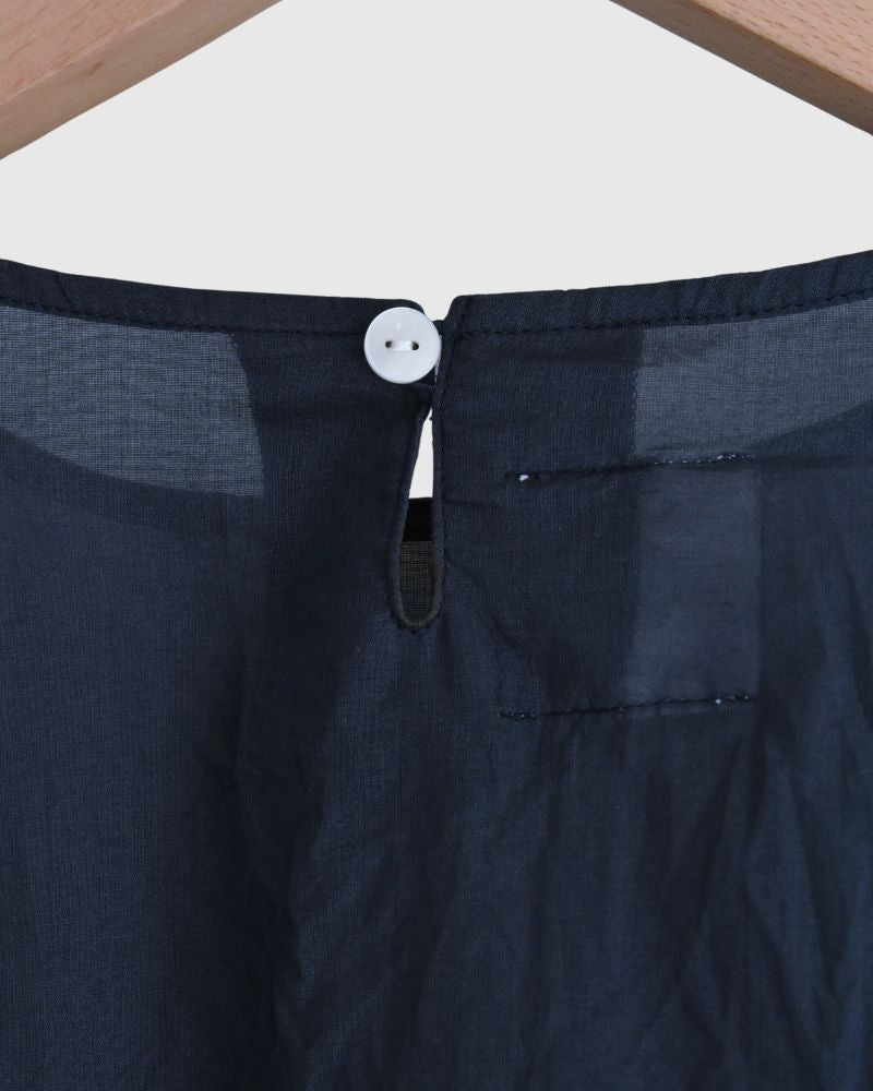 ビサイドフリルプルオーバー Navy