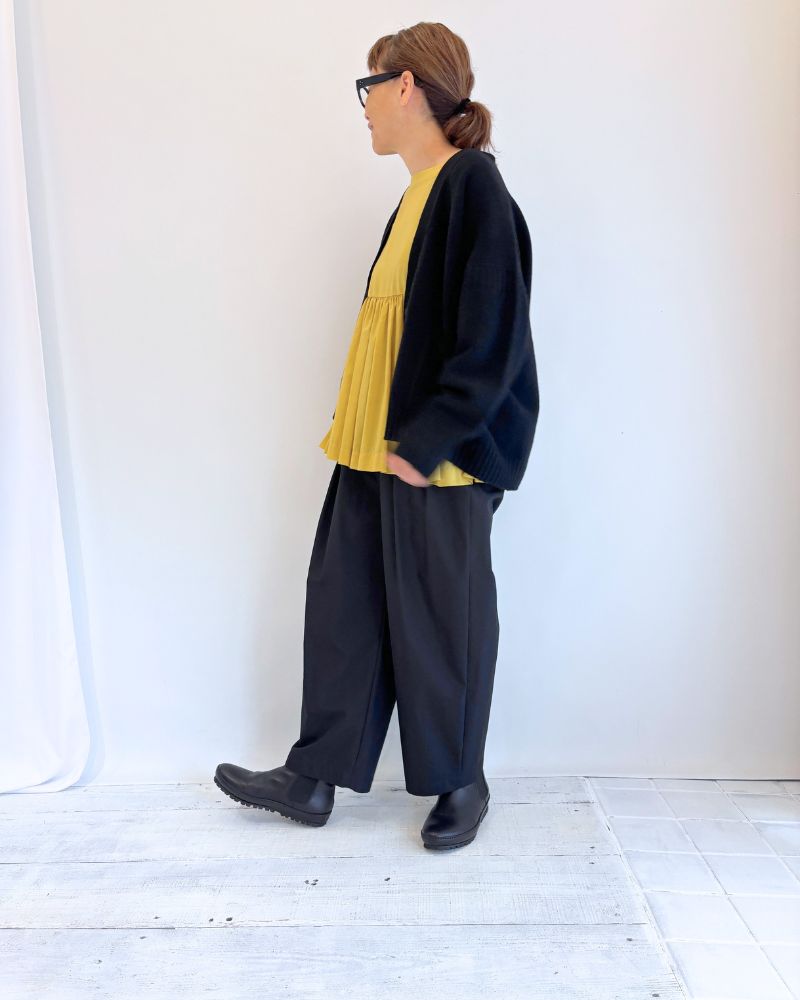 JANE Vネックカーディガン Black