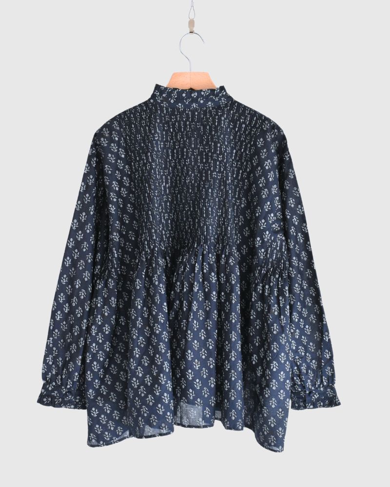 FRILL COLLAR PINTUCK SHIRT Navy