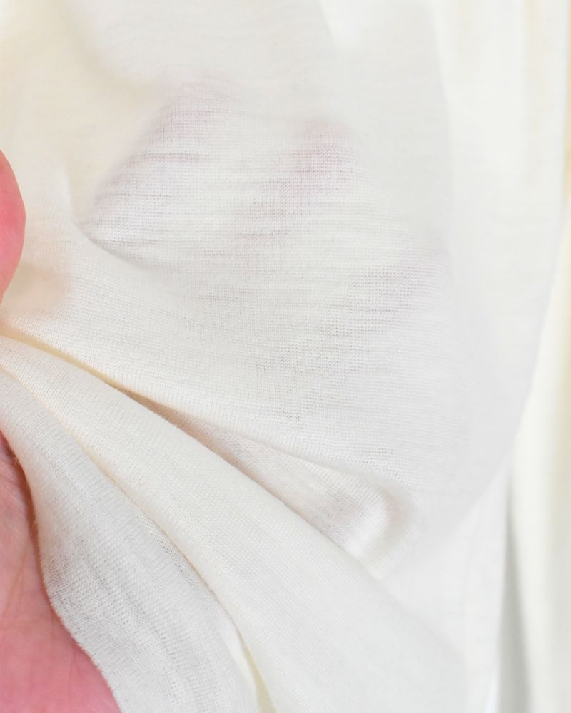 ハイネック スリムフィット（ウール） White