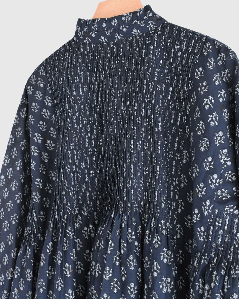 FRILL COLLAR PINTUCK SHIRT Navy