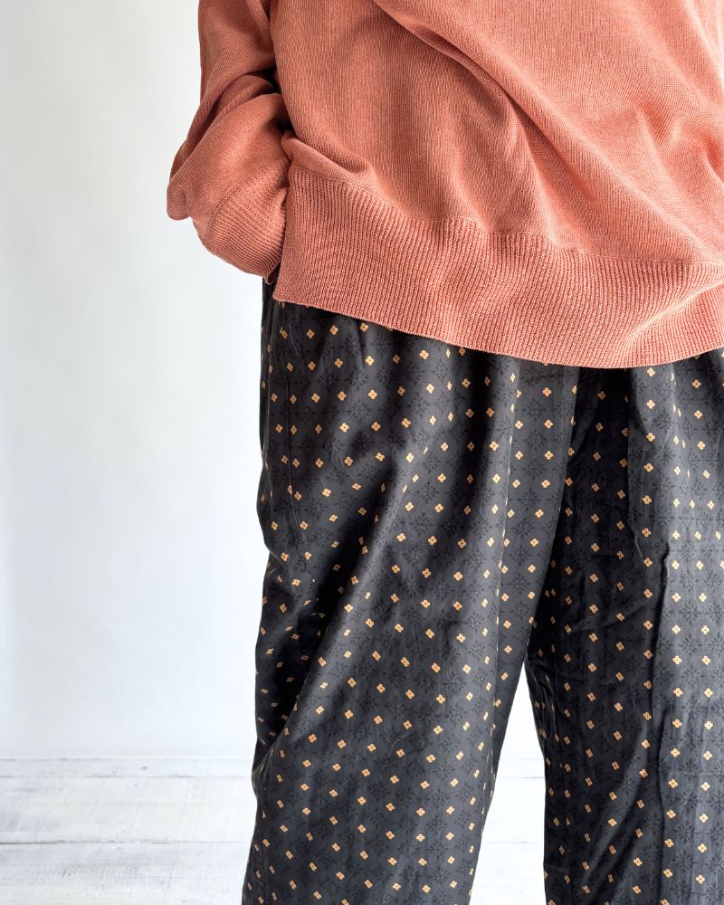 2TUCK TAPERED EASY PANTS Charcoal