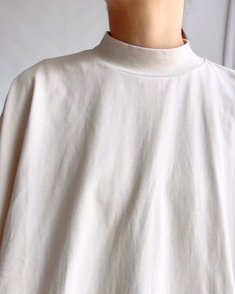 WIDE BOX SILHOUETTE TOPS 'CADEN' OffBeige