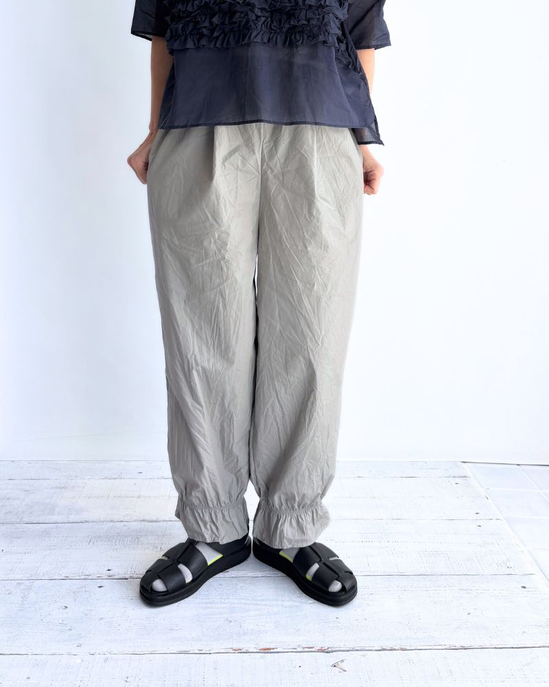 ヘムフリルパンツ Gray