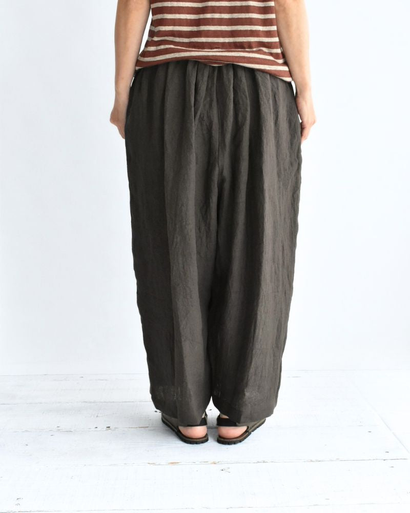 ワイドコクーン ギャザーパンツ（LINEN） Brown