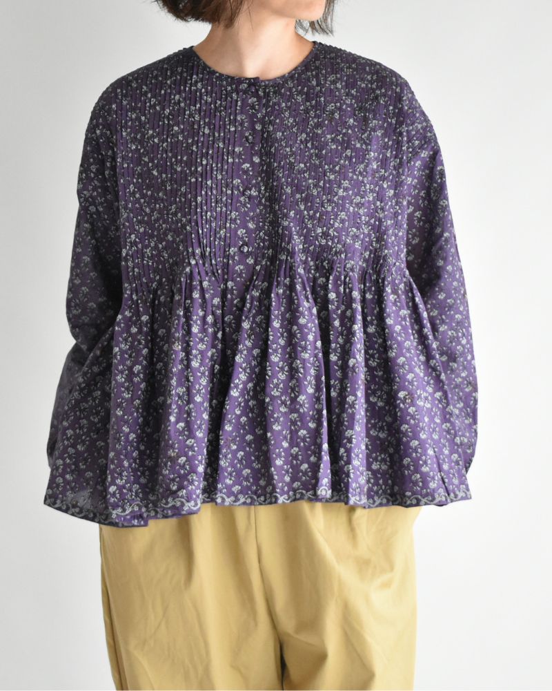 CREW-NECK BUTTON SHIRT WITH PINTUCK Purple