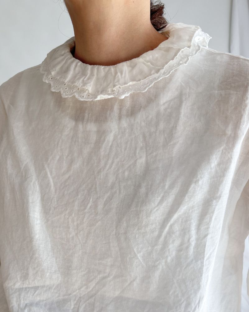 DOUBLE FRILL SCALLOPED COLLAR BLOUSE PureWhite