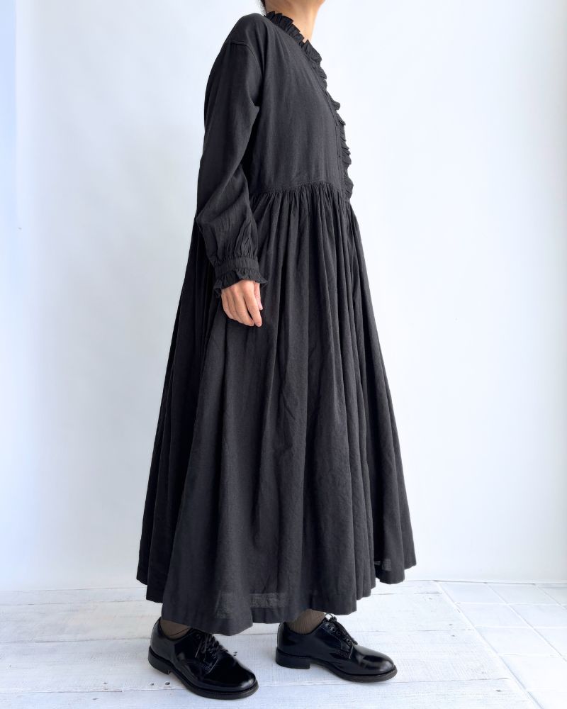 FRILL COLLAR SHIRT DRESS WITH RAJASTHAN GATHER Black