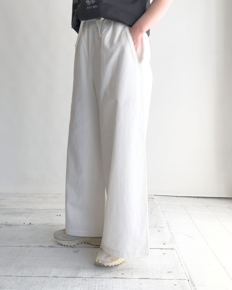 サイドシームレスワイドパンツ White