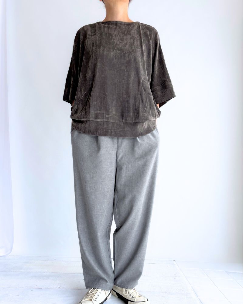 TULLE FLOCKY プルオーバー CharcoalGray