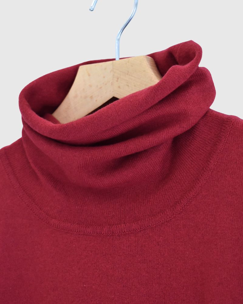 PLAIN STITCH DROP SHOULDER POLO NECK WITH SLIT Red