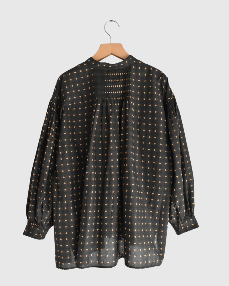 BANDED COLLAR SHIRT WITH MINI PINTUCK Charcoal