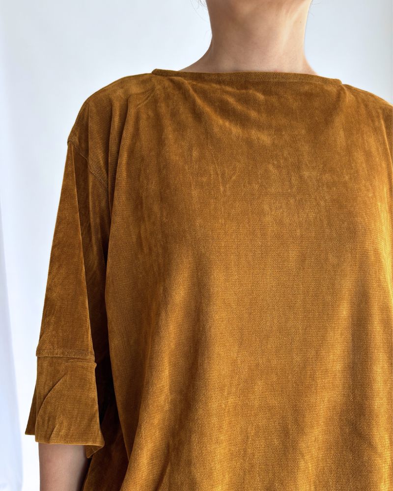 TULLE FLOCKY プルオーバー Camel