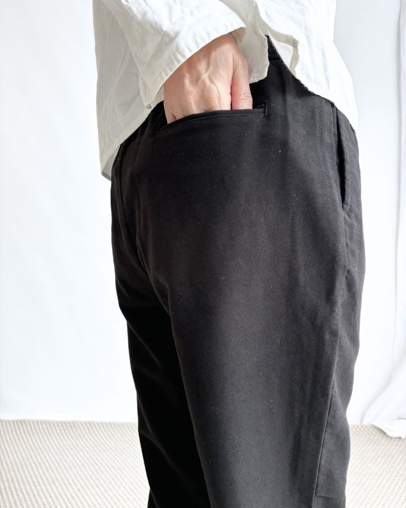 COTTON SUEDE EASY TAPERED PANTS Black