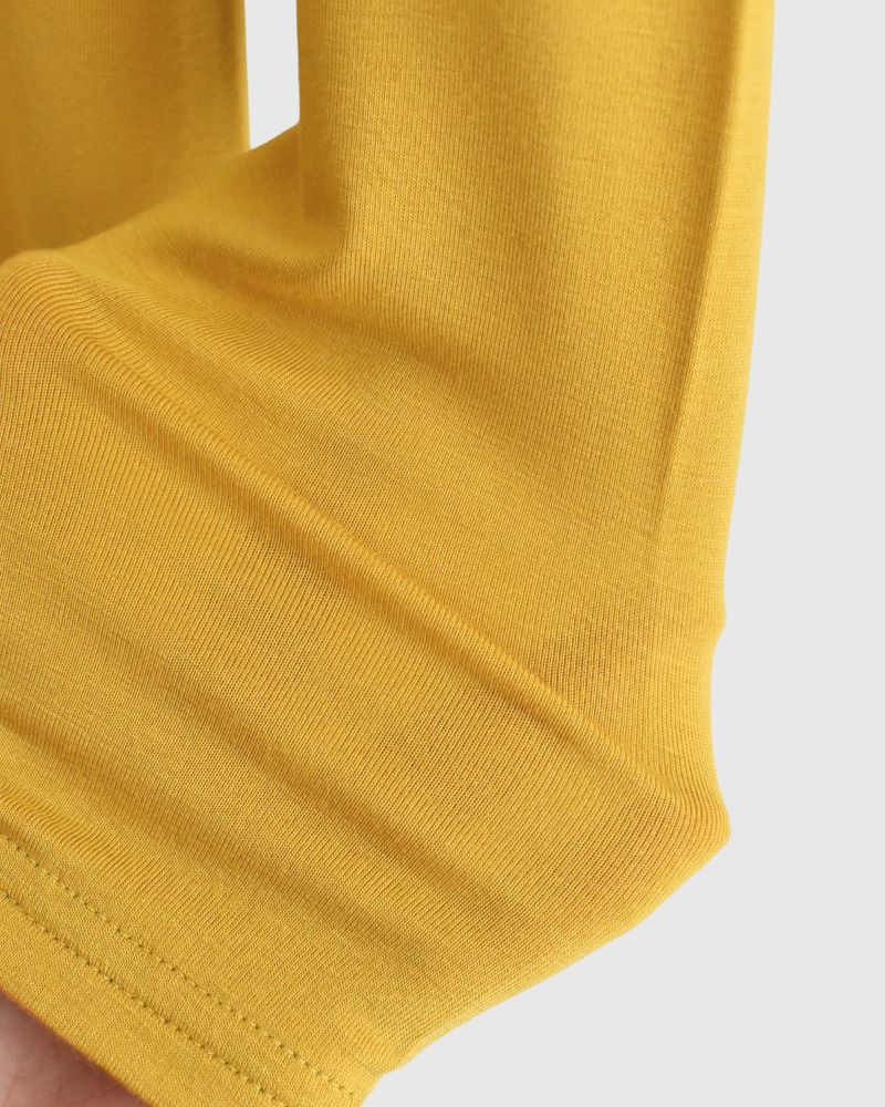 タートルネックプルオーバー Yamabuki