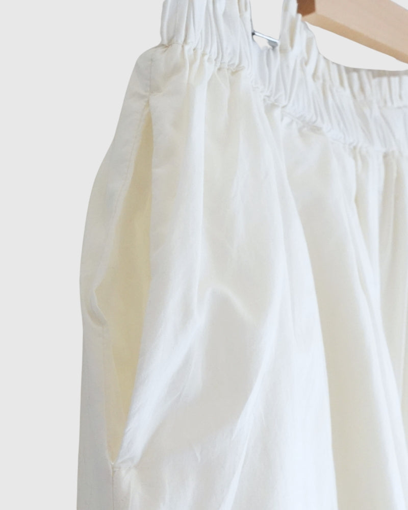 ソフトライトフィルターパンツ OffWhite