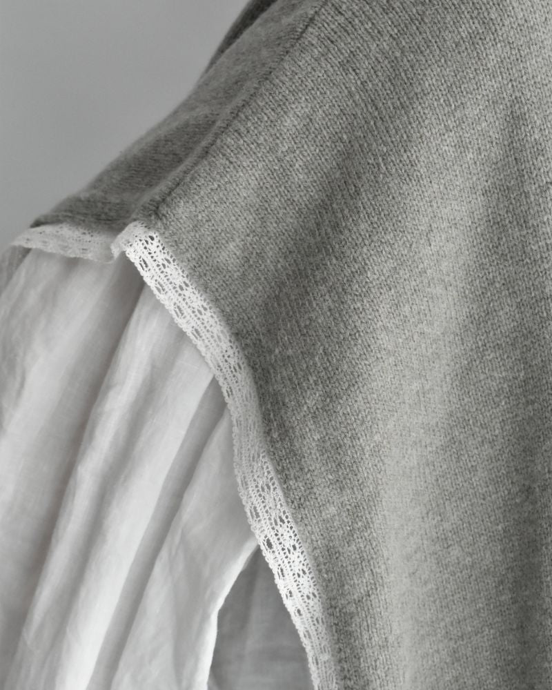【予約】 F/W G 1235 ソニアリバーレースニットベスト（10月初旬 - 10月中旬）