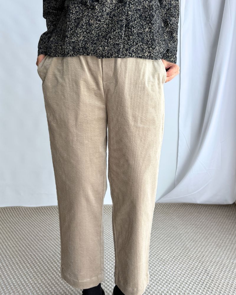 11WALE CORDUROY EASY TAPERED PANTS Beige