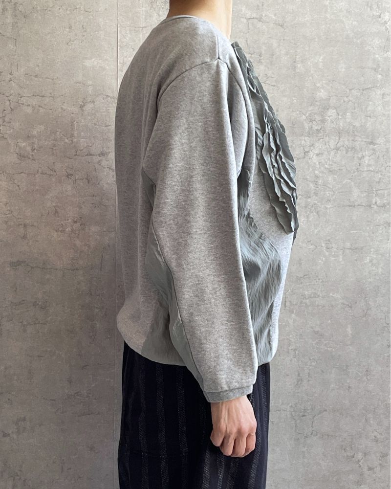 【予約】A/W 8T014 スラッシュスウェットプルオーバー（10月）
