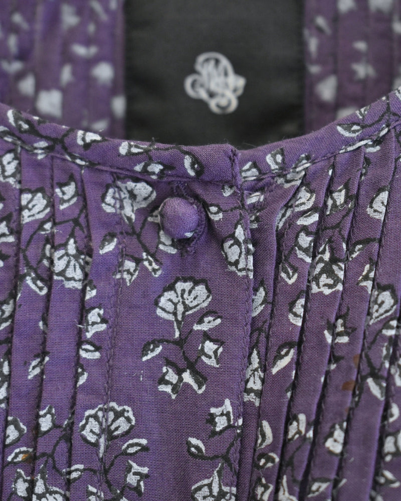 CREW-NECK BUTTON SHIRT WITH PINTUCK Purple