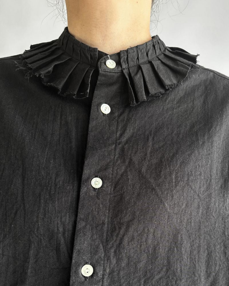 PLEATED COLLAR SHIRT Black