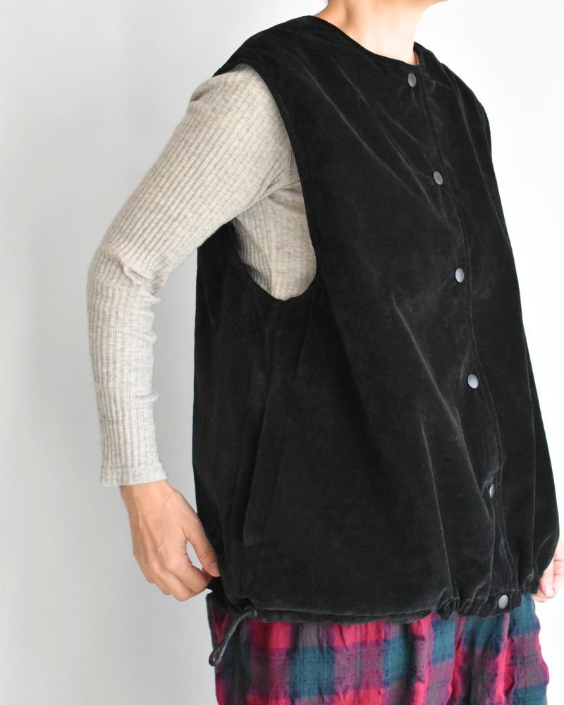 REVERSIBLE MOUNTAINEER VEST VintageBlack