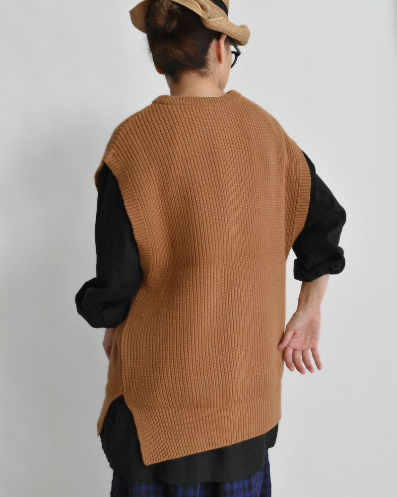 JAPAN RIDGE KNITTING VEST Camel