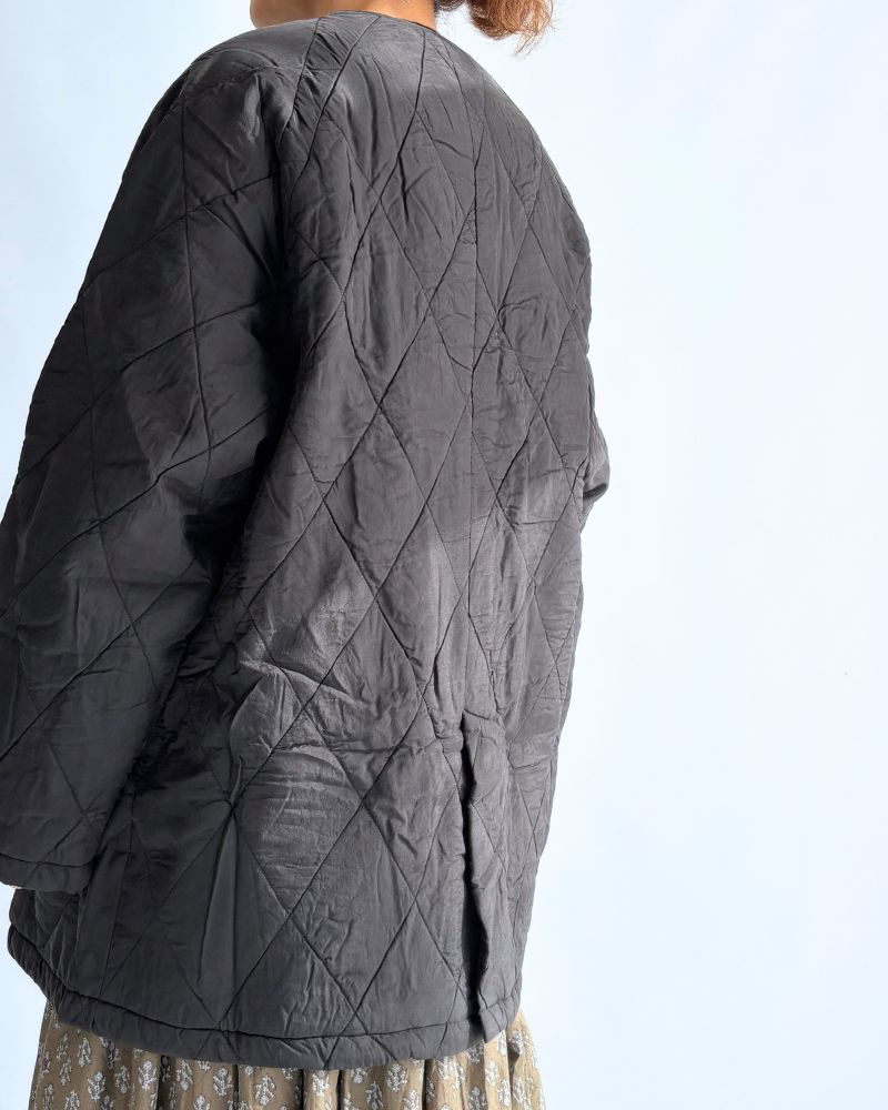 FRONT BUTTON SHORT COAT Black