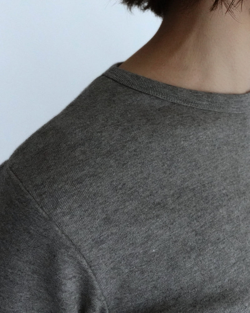 ヤク クルーネックプルオーバー Gray